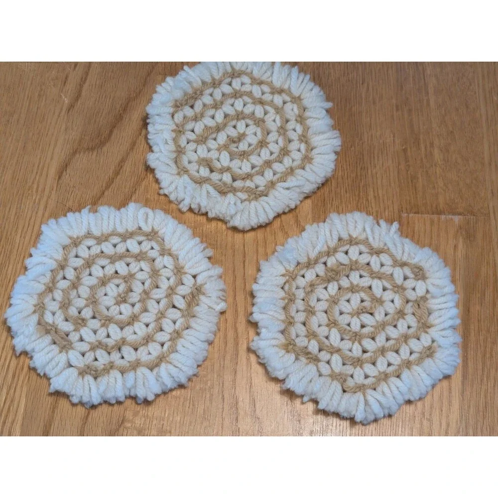 Vintage Yarn Star Coasters Hot Pad Country Cottagecore Daisy Loom 5